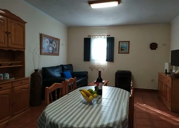 Сasa de vacaciones Lacerca *